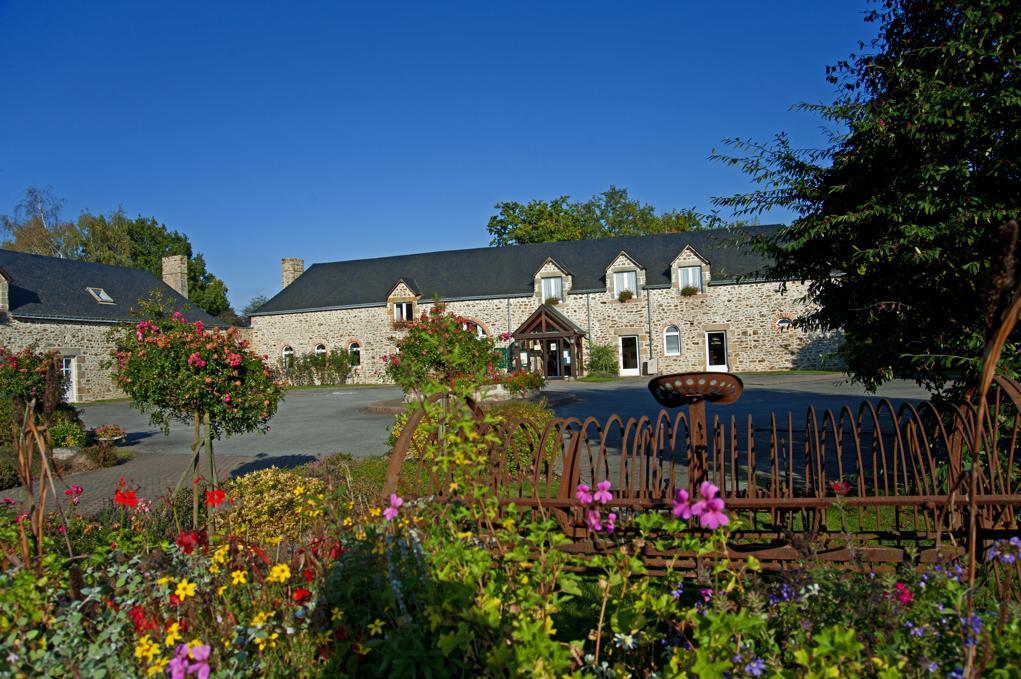Au Relais Du Gue De Selle 호텔 Mézangers 외부 사진