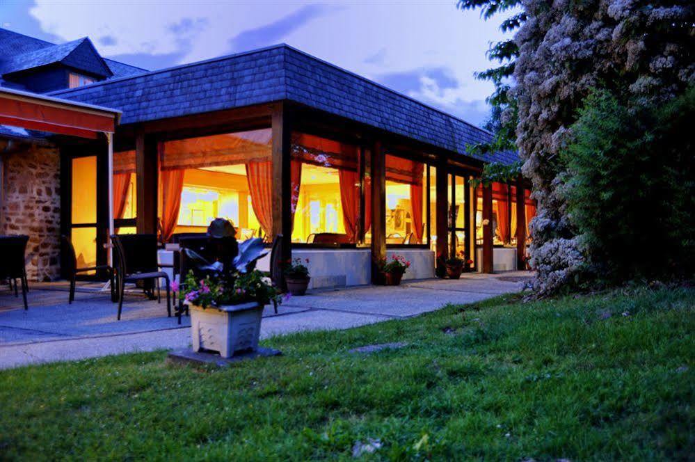 Au Relais Du Gue De Selle 호텔 Mézangers 외부 사진
