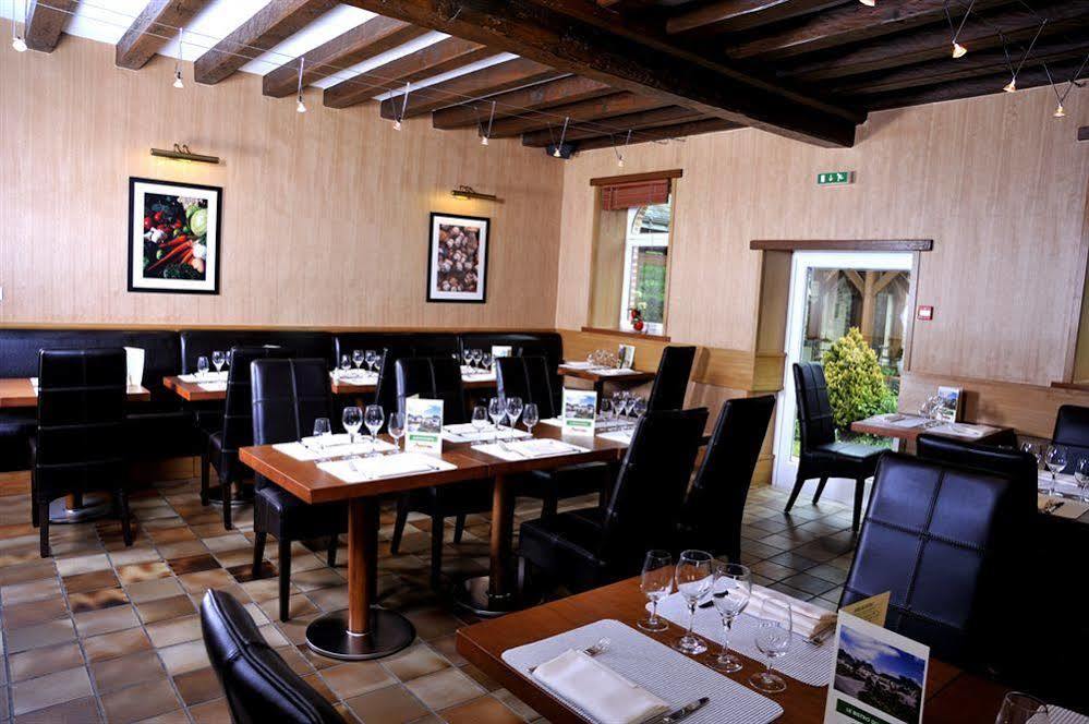 Au Relais Du Gue De Selle 호텔 Mézangers 외부 사진