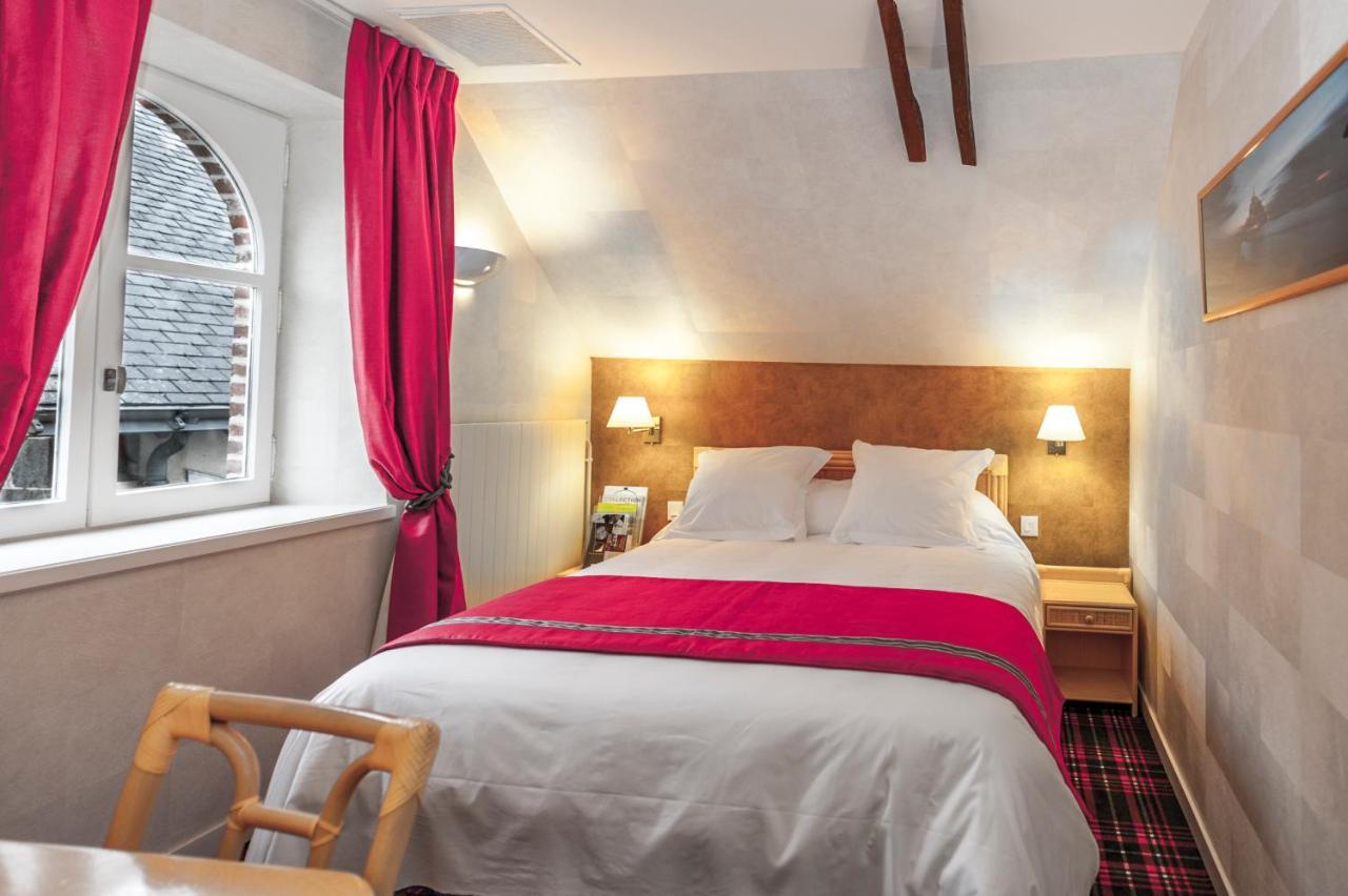 Au Relais Du Gue De Selle 호텔 Mézangers 외부 사진